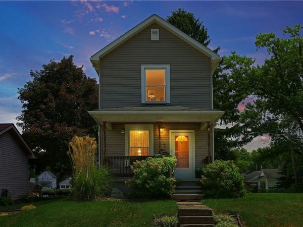 408 N Vine St , New Castle, PA 16101