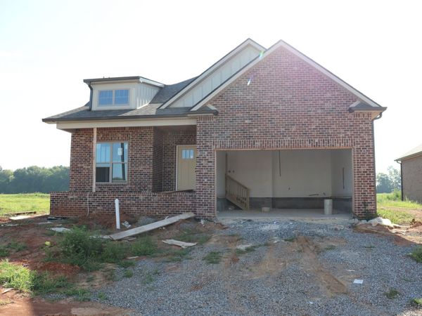 229 Harvest Moon Dr, Clarksville, TN 37043