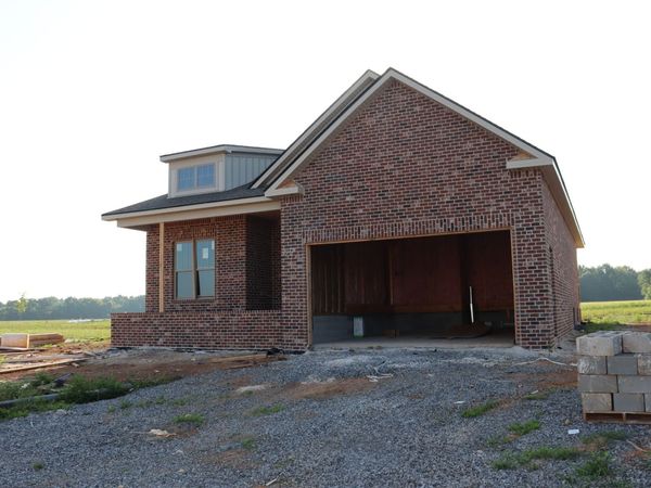 229 Harvest Moon Dr , Clarksville, TN 37043