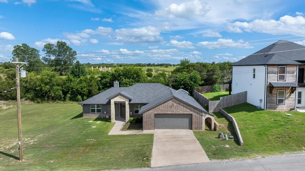 2123 Christine Drive, Granbury, TX 76048 Main Photo