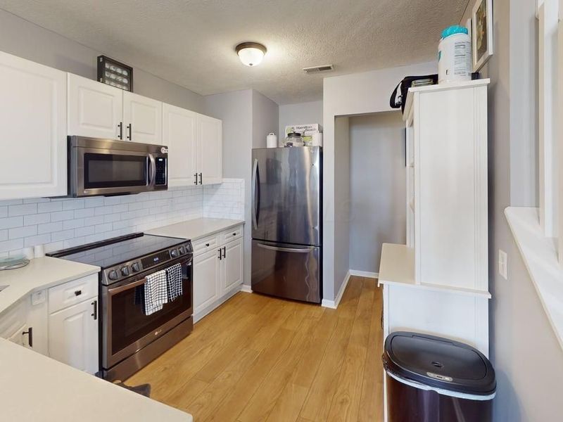 326 Shadbush Drive , Blacklick, OH 43004 Photo 7