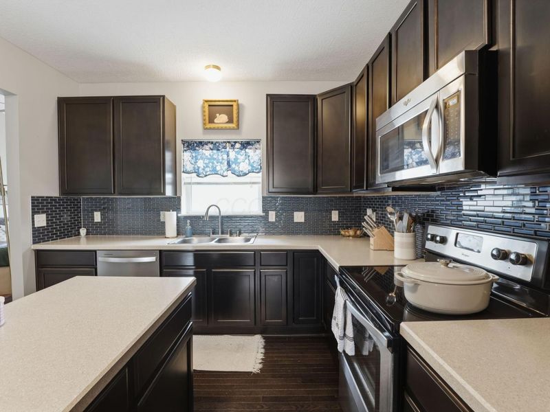 3654 Natalie Drive , Grove City, OH 43123 Photo 12