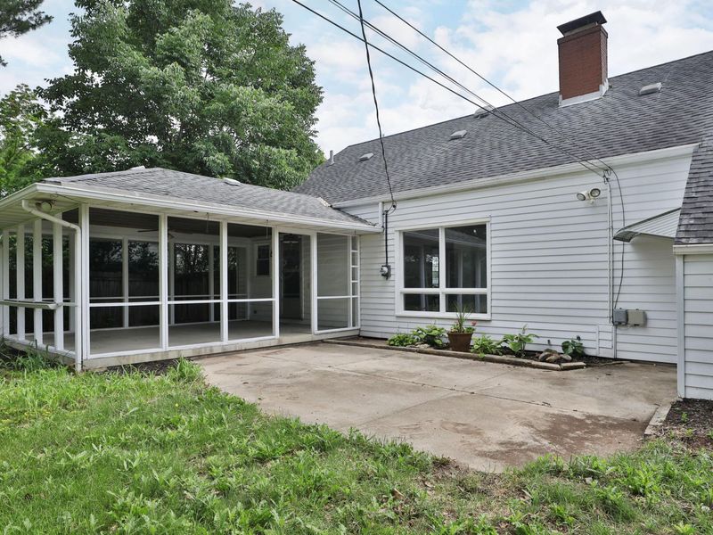 435 N Murray Hill Road , Columbus, OH 43228 Photo 33