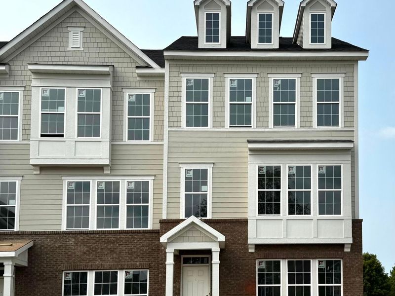 365 Shumard Lane, Unit Lot 303, Westerville, OH 43082 Photo 2