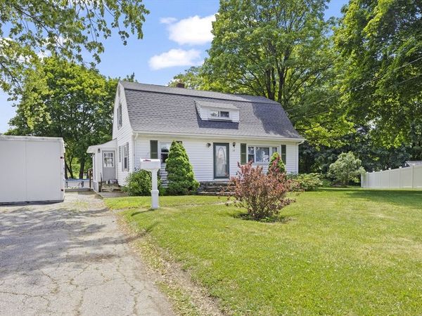 12 Newton Ave, Oxford, MA 01540