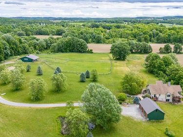 9247 Gray Road , Bloomfield, NY 14469