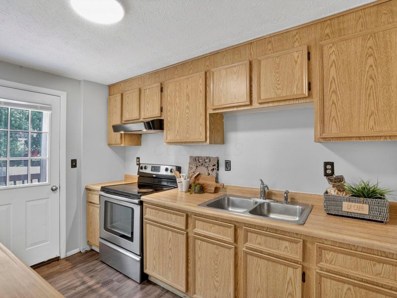 6844 Metuchen Place, Reynoldsburg, OH 43068 Photo 8