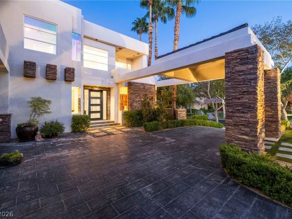 2000 Grouse Street , Las Vegas, NV 89134