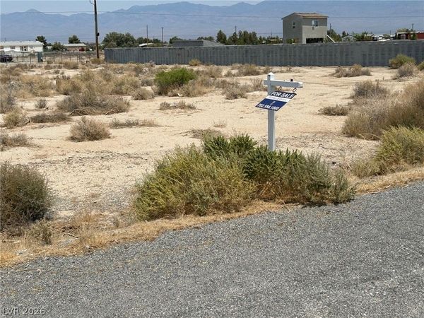 4320 Jasmine Street , Pahrump, NV 89048