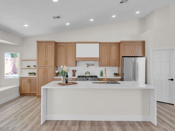 1110 Winter Storm Drive , Henderson, NV 89052