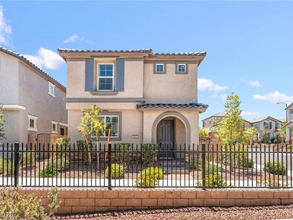 8030 Mercury Skye Street , Las Vegas, NV 89166