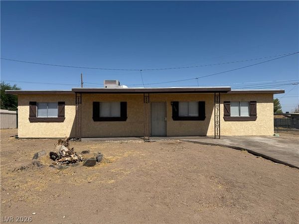 110 Silver Street , Henderson, NV 89015