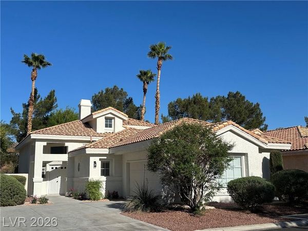 2536 Golden Sands Drive , Las Vegas, NV 89128