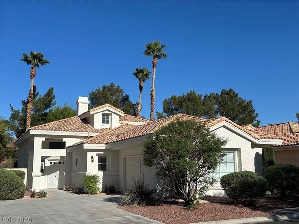 2536 Golden Sands Drive , Las Vegas, NV 89128