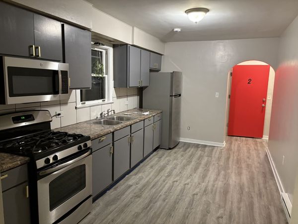 714 Helmholz Avenue , Unit 2, Waukegan, IL 60085
