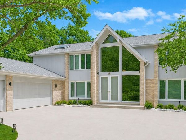 2721 Acacia Terrace , Buffalo Grove, IL 60089