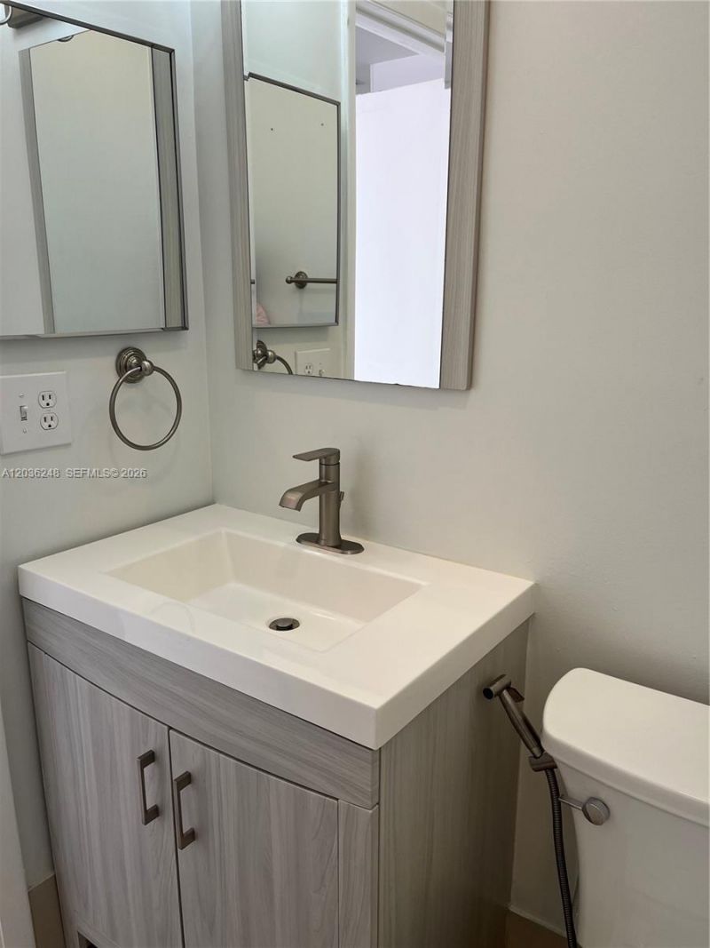 15112 NW 8th St , Unit 77, Pembroke Pines, FL 33028 Photo