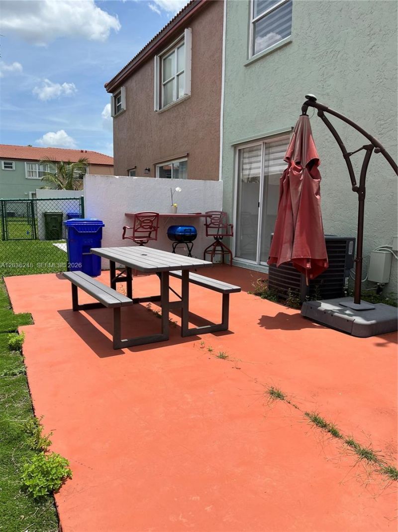 15112 NW 8th St , Unit 77, Pembroke Pines, FL 33028 Photo