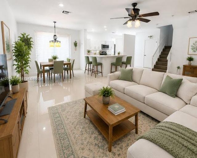 15112 NW 8th St, Unit 77, Pembroke Pines, FL 33028 Photo