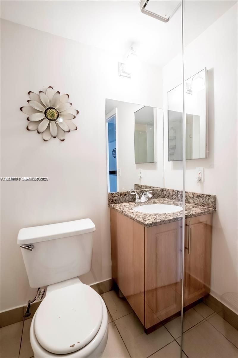 201 S 178th Dr, Unit 426, Sunny Isles Beach, FL 33160 Photo