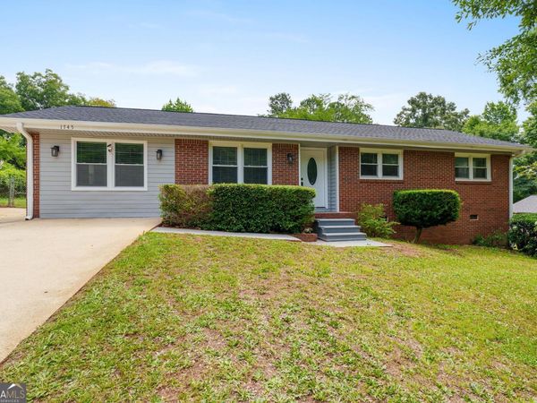 1745 Rockbridge Road NW, Conyers, GA 30012
