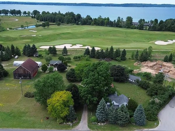 8491 US-31 N, Williamsburg, MI 49690