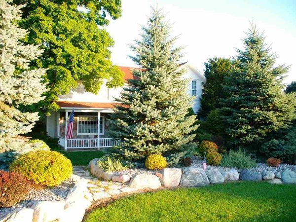 8491 US-31 N, Williamsburg, MI 49690