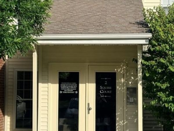 2 Squire Ct, Unit 8, Natick, MA 01760