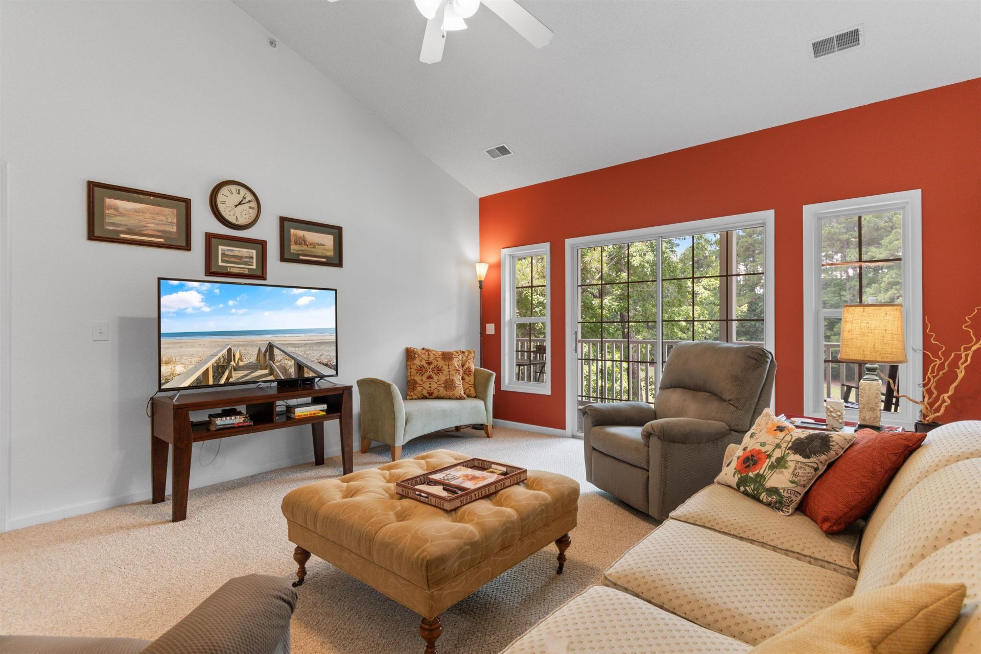 5846 Longwood Dr.  Photo 12