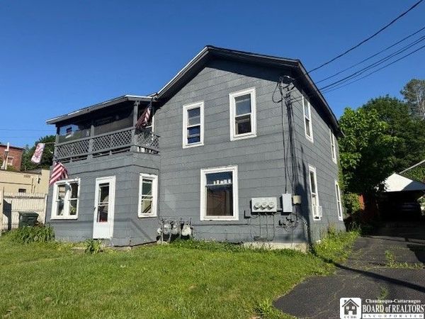 1035 E 2nd Street , Jamestown, NY 14701
