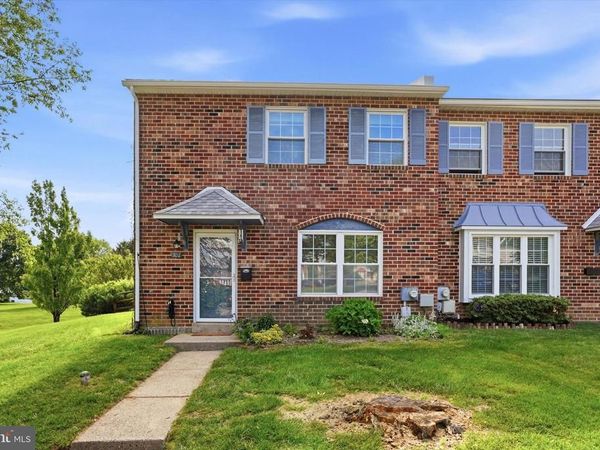 301 GWYNEDD COURT , EXTON, PA 19341