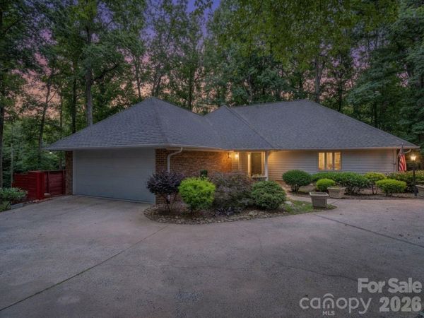 1810 Arbor Way Drive , Unit 29, Shelby, NC 28150