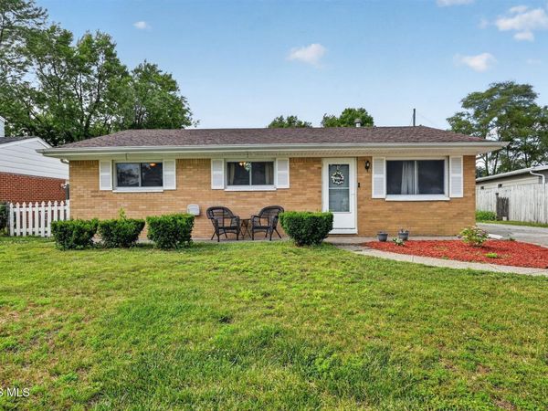 6528 Lincoln Green Road, Holland, OH 43528