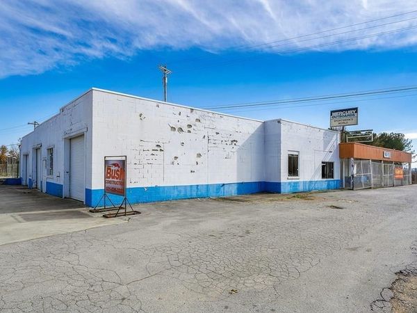 1470 S Jefferson Ave, Cookeville, TN 38501