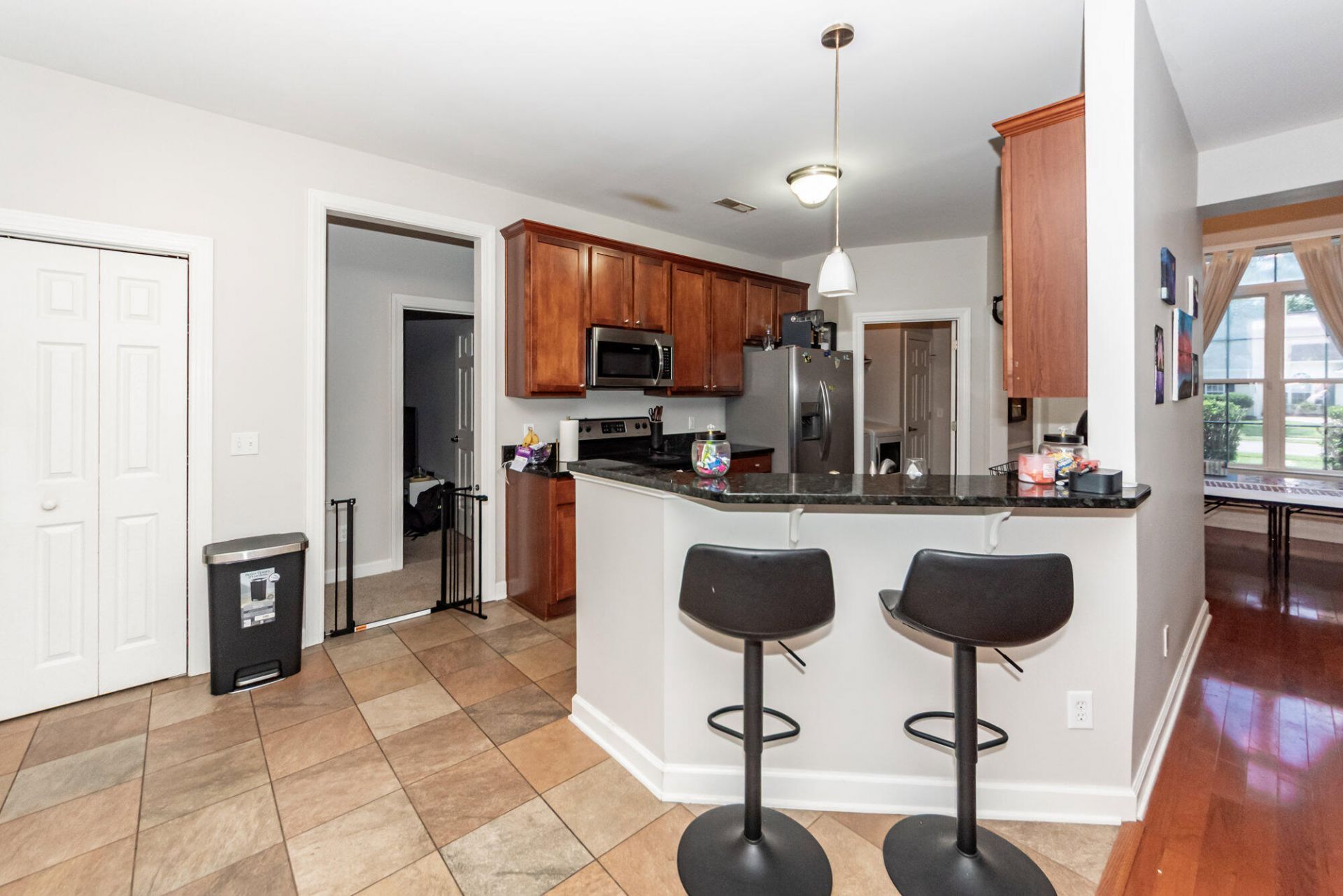 402 Black Horse Road Photo 12