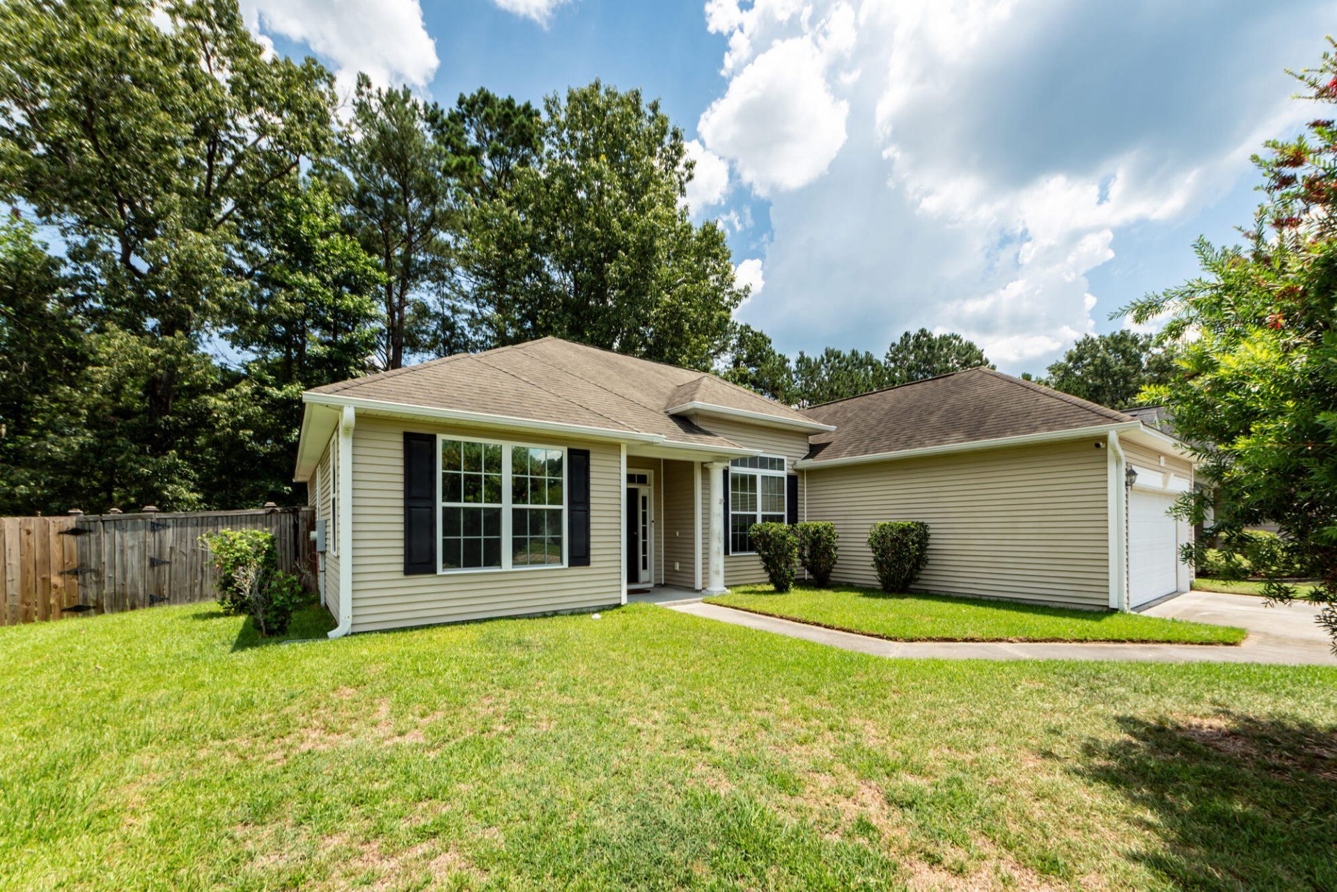 402 Black Horse Road Photo 36