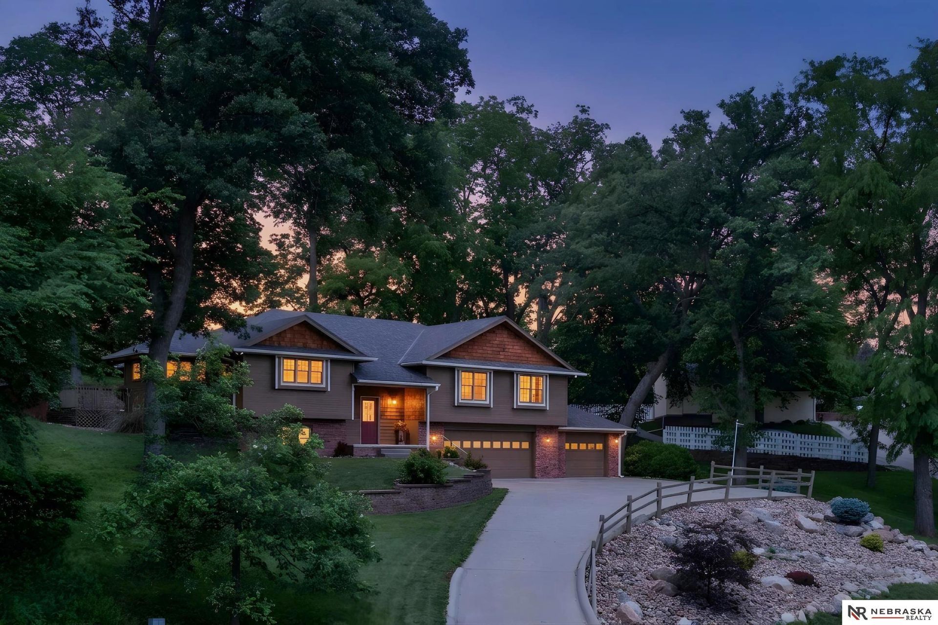 56218 Grande Oaks Lane, Glenwood, IA 51534 Main Photo