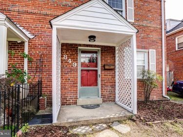 849 S GLEBE ROAD, ARLINGTON, VA 22204