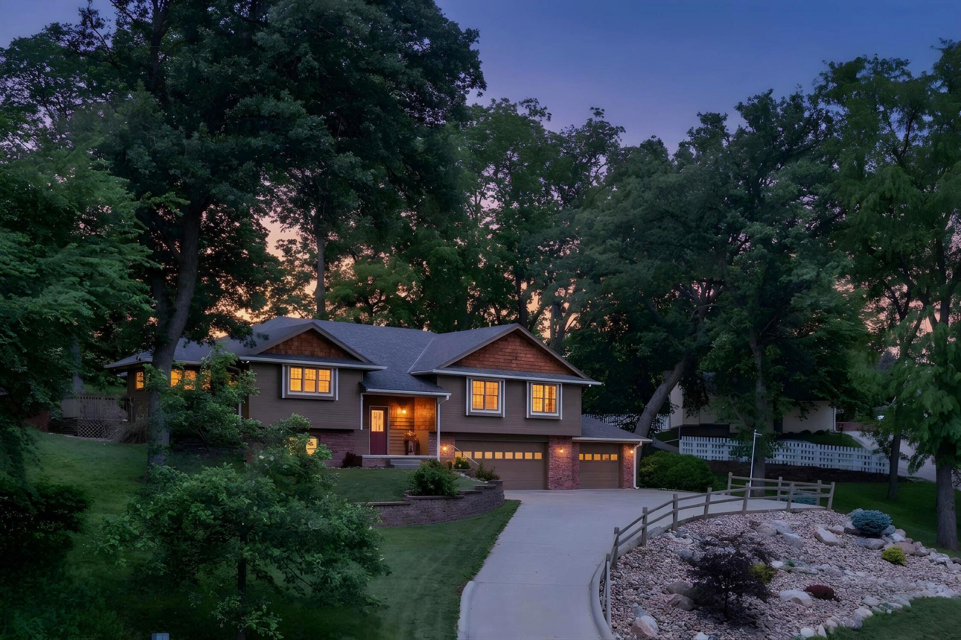 56218 Grande Oak Lane, Glenwood, IA 51534 Main Photo