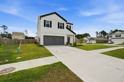 200 Watersglen Drive photo 4