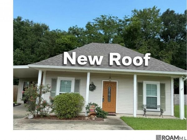 11231 Tracy St, St Amant, LA 70774