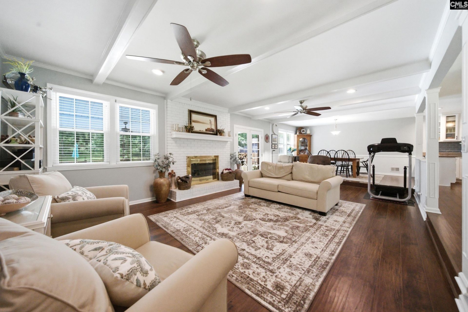 367 Nina Lee Drive  Photo 6
