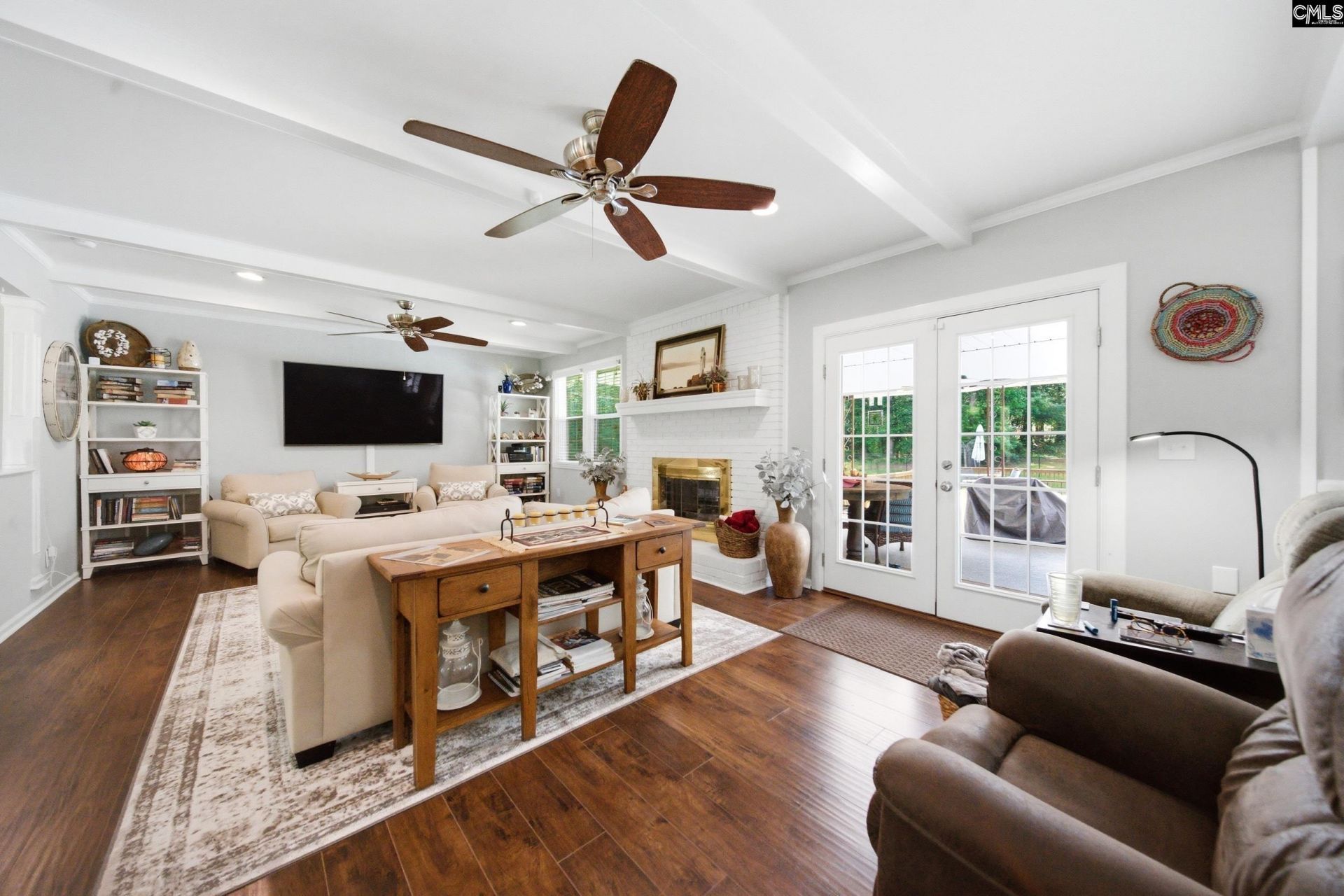 367 Nina Lee Drive  Photo 8