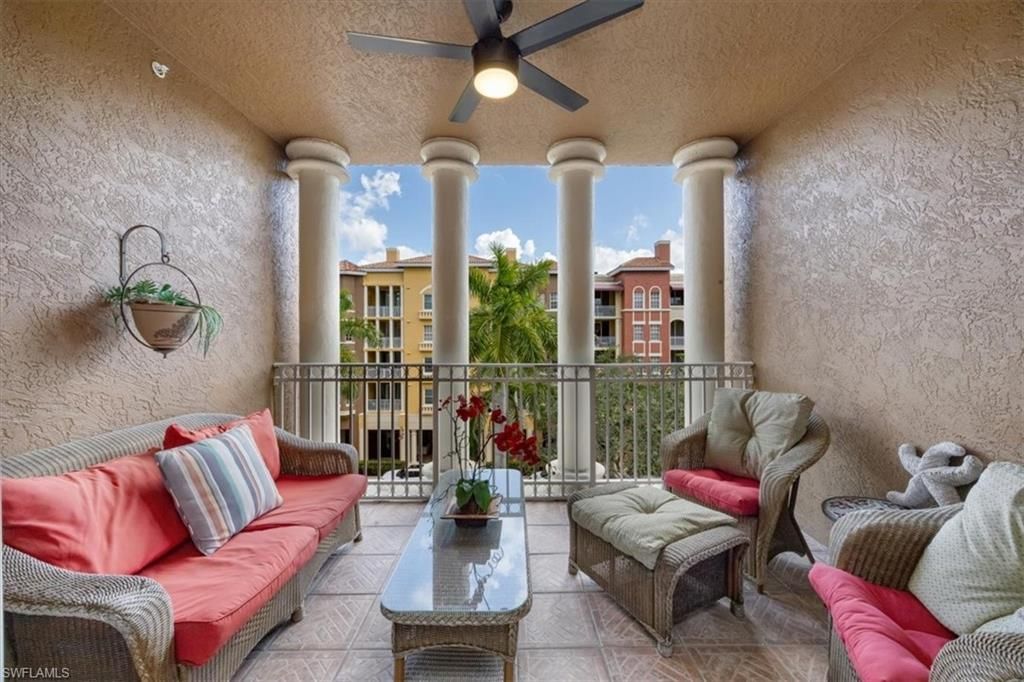 410 Bayfront Pl , Unit 2405, Naples, FL 34102 Photo