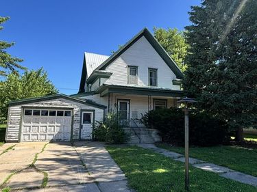 105 E 5 Street, Stromsburg, NE 68666