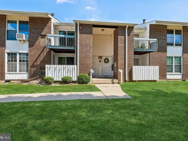 275 GREEN STREET, Unit 5B5, EDGEWATER PARK, NJ 08010