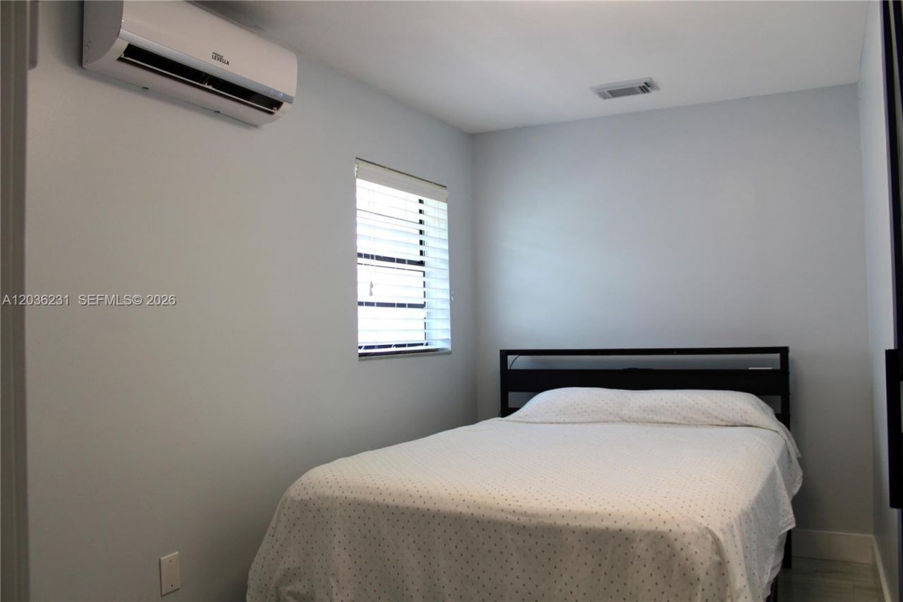 14670 SW 150th St , Unit A, Miami, FL 33186 Photo
