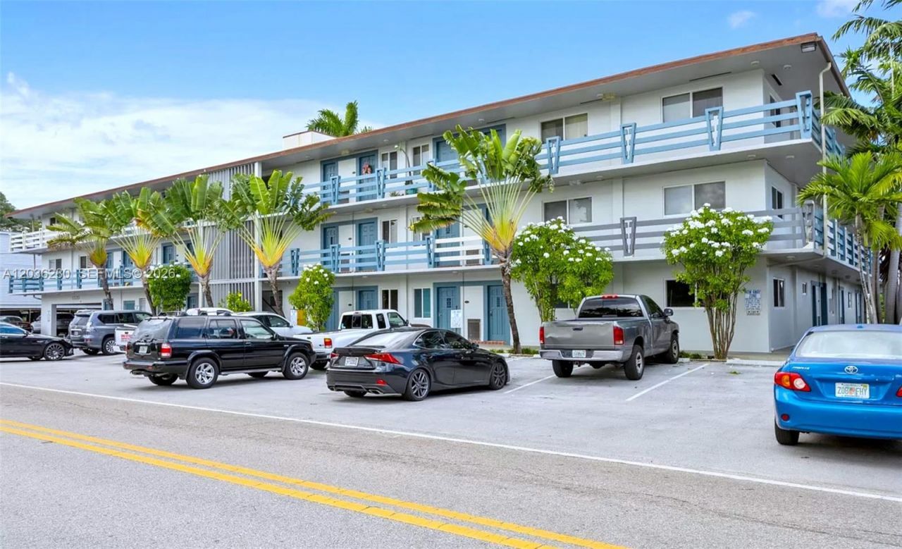 1535 SE 15th St , Unit 304, Fort Lauderdale, FL 33316 Photo