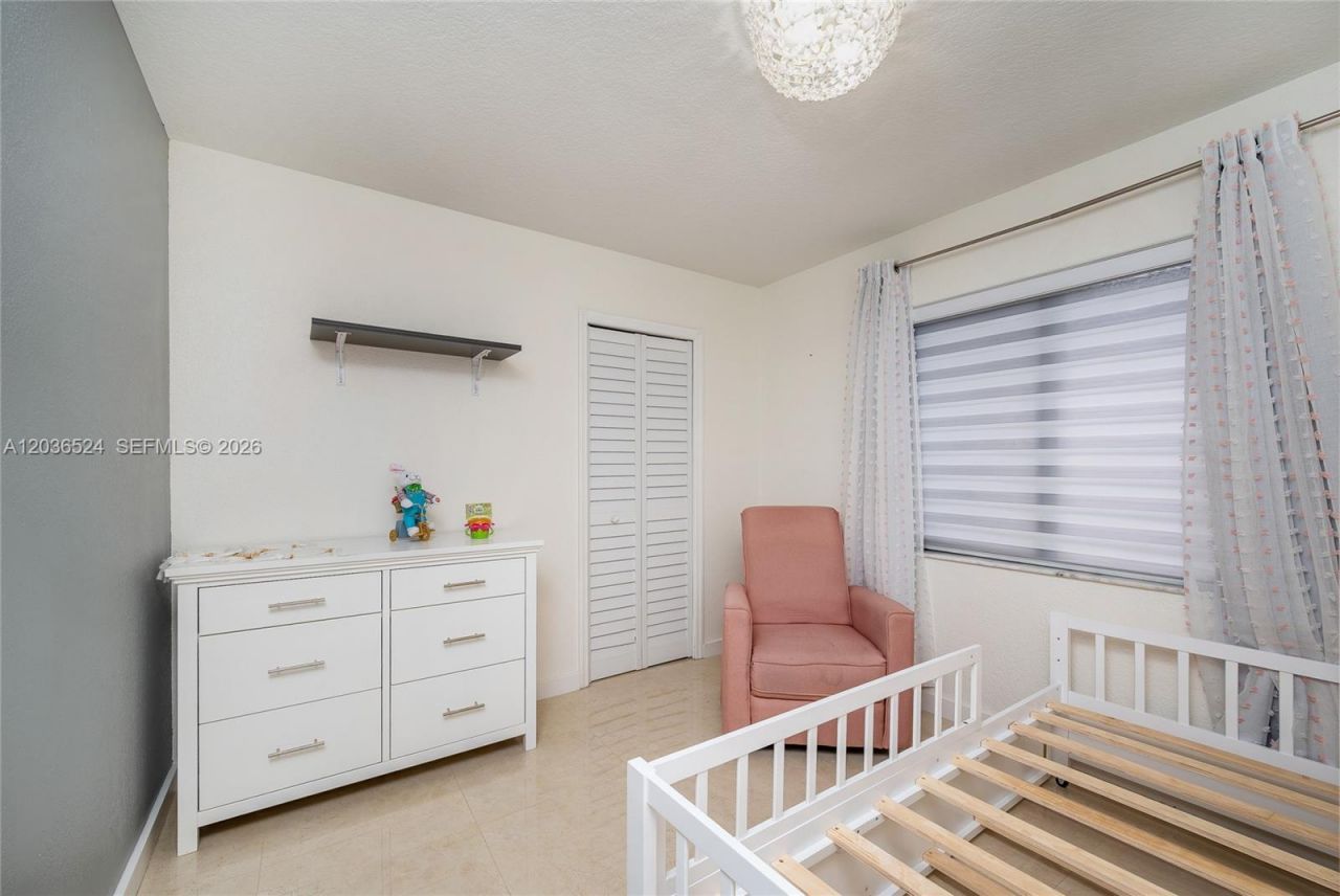 8724 NW 149th Ter , Miami Lakes, FL 33018 Photo