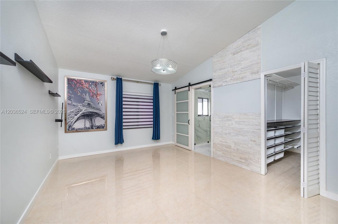 8724 NW 149th Ter , Miami Lakes, FL 33018 Photo